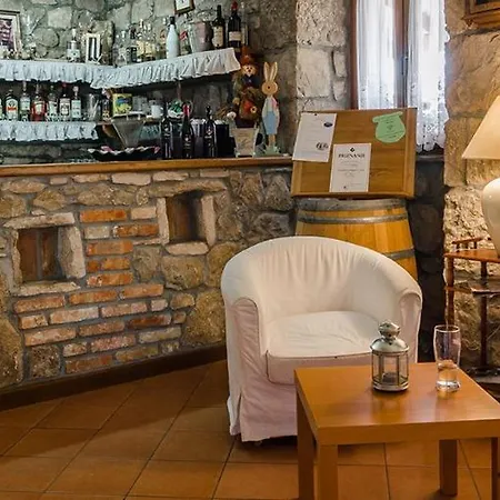 Otel Calussovo 3*