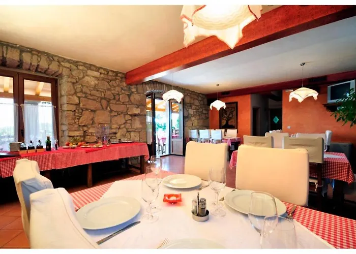 Hotel Calussovo Ripenda Kras