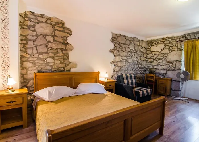 Calussovo Hotel 3*