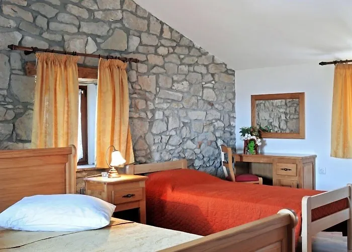 Calussovo Hotel Ripenda Kras