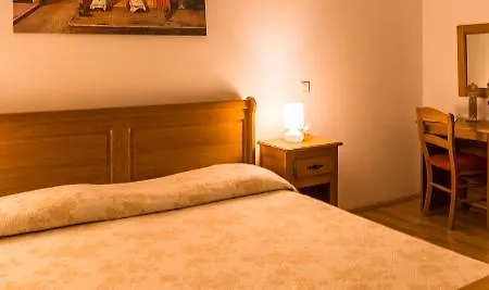Calussovo 3*