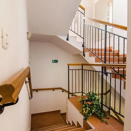 Calussovo Hotel Ripenda Kras