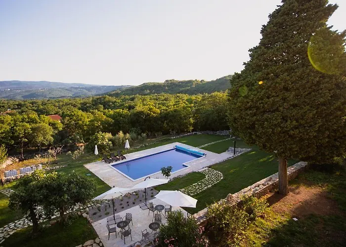 Calussovo 3* Ripenda Kras